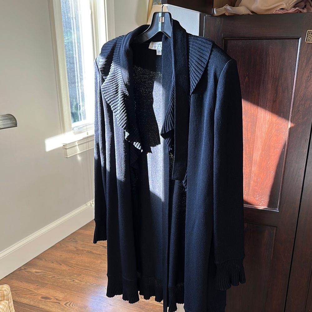 St. John Black Knit Cardigan with ruffled collar and sleeves with removable belt